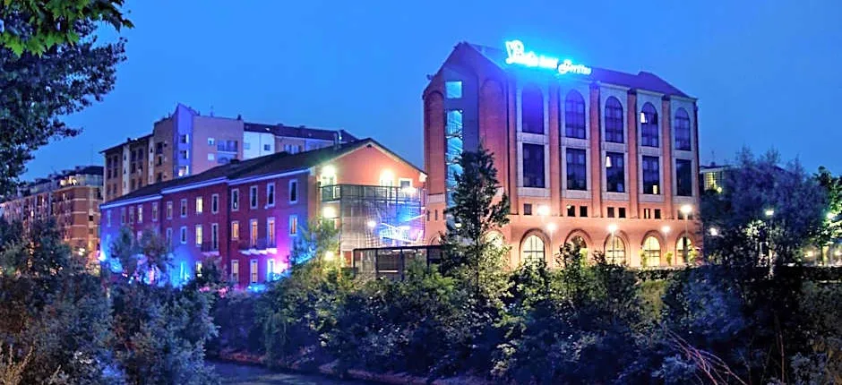 Pacific Hotel Fortino