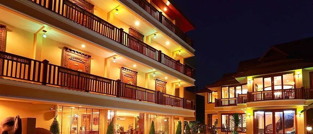 At Chiang Mai Hotel
