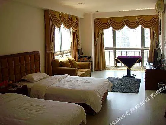 Langfei Business Hotel