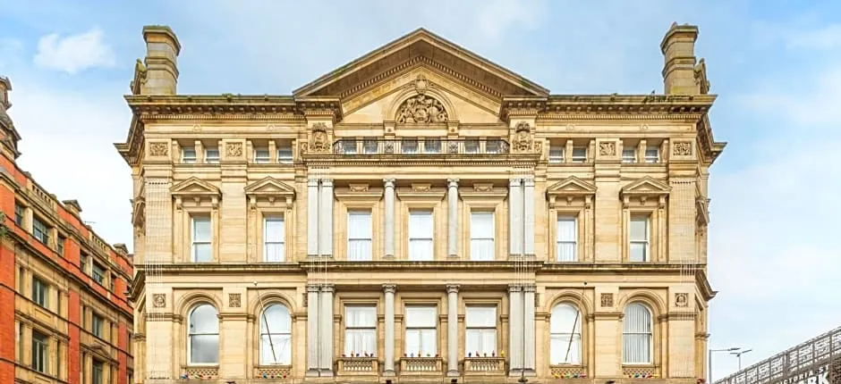 The Sir Thomas Hotel
