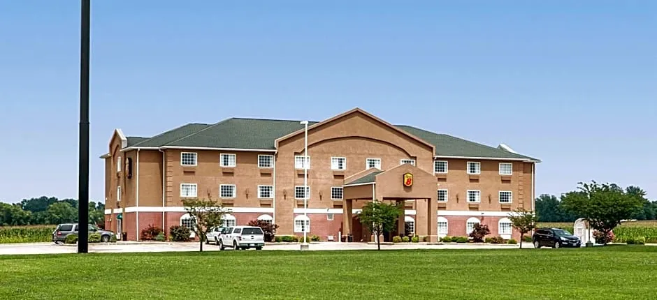 Super 8 by Wyndham Grayville