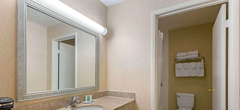 Quality Inn & Suites Oceanside