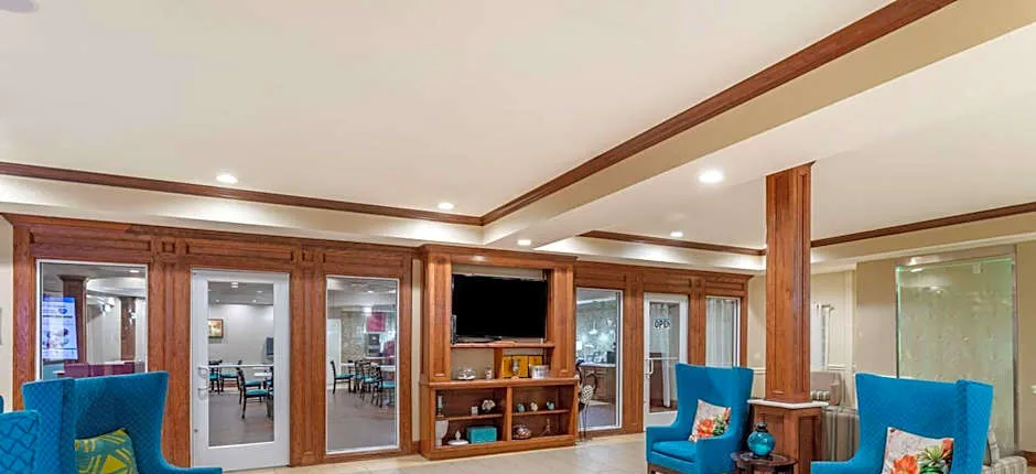 Best Western Plus Galveston Suites