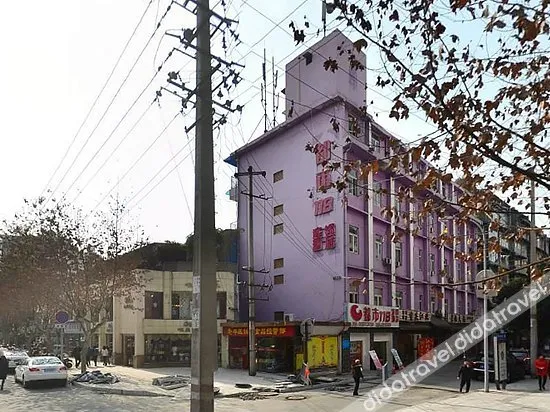 Elan Hotel