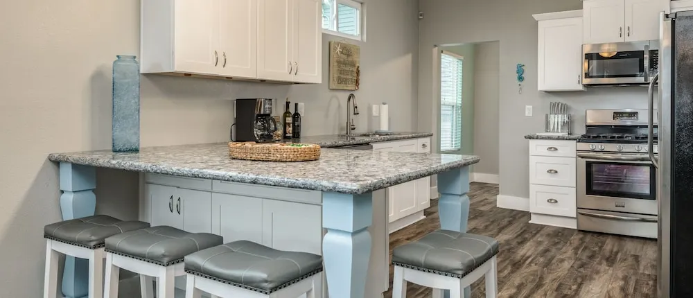 Kayaks & Bikes - 3br Near Beach 3 Bedroom Home