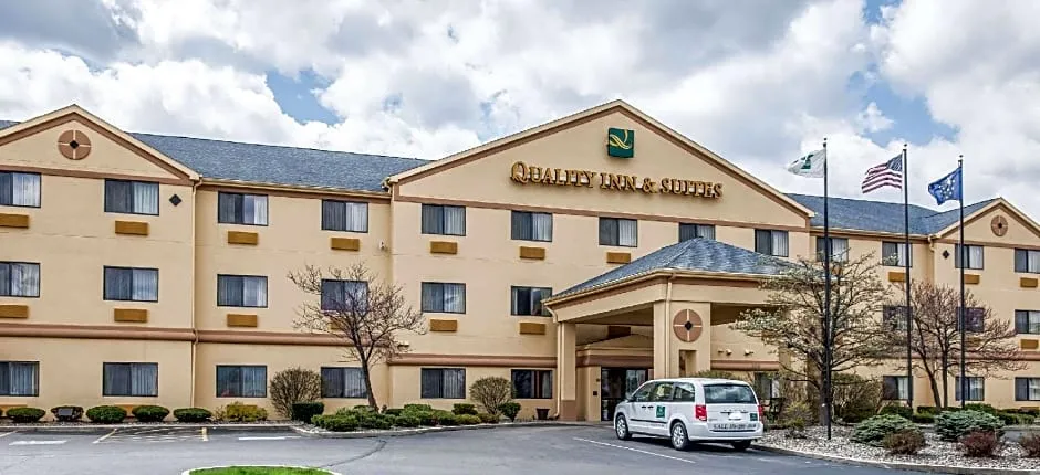 Quality Inn & Suites South Bend Airport
