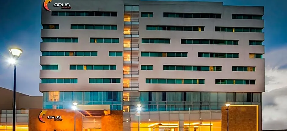 Hotel Opus Grand Toluca Aeropuerto