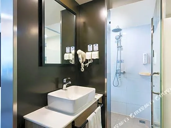 Hanting Hotel (Hangzhou Xiasha University Town)