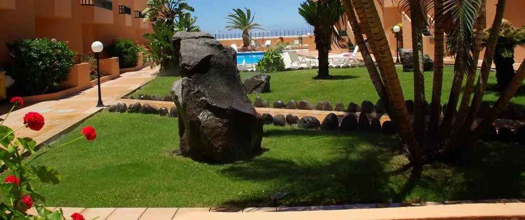 Apartamentos Las Tres Palmeras