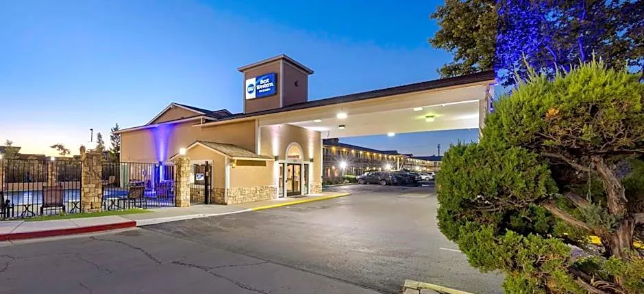 Best Western Fallon Inn & Suites