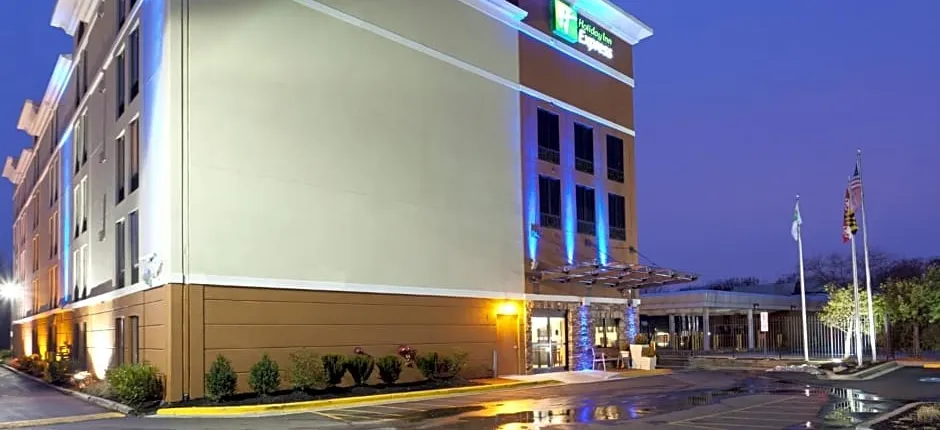 Holiday Inn Express Washington DC-BW Parkway By IHG