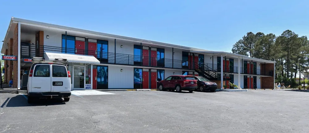 OYO Hotel Valdosta GA I-75