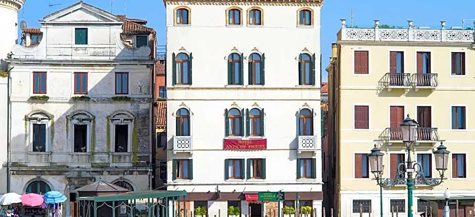 Antiche Figure Hotel