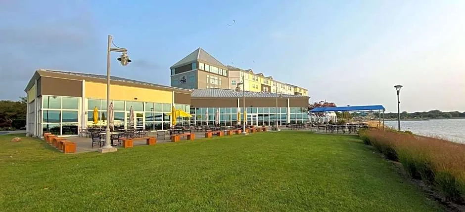 41 Lakefront Hotel, Trademark Collection by Wyndham