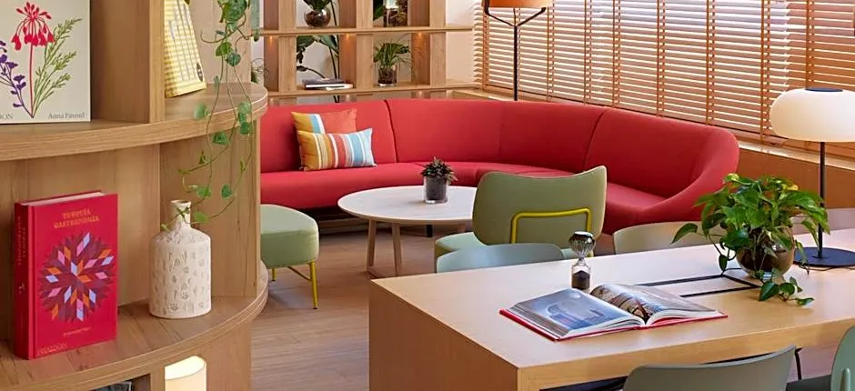 INNSiDE Barcelona Apolo