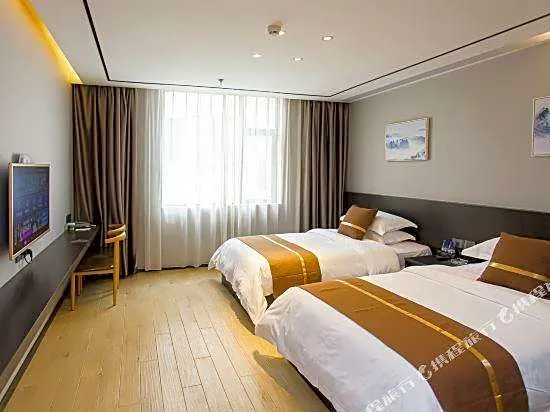 Dingfeng Times Hotel (Ganzhou Economic Development Zone Wanda Plaza Branch)