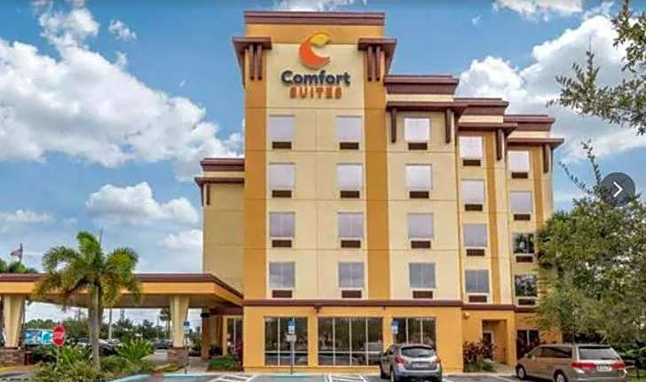 Comfort Suites Orlando Airport