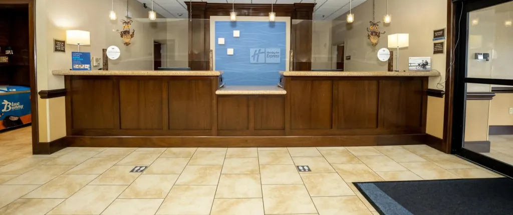 Holiday Inn Express & Suites Deer Park by IHG