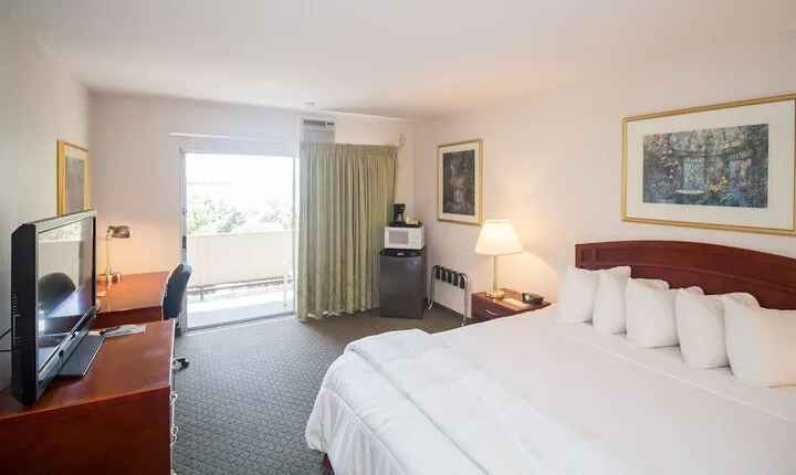 Days Inn by Wyndham San Diego / Downtown / Convention Center