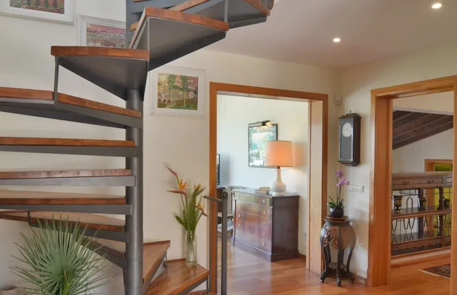 Villa With Incredible sea Views and Pool Sleeps 7