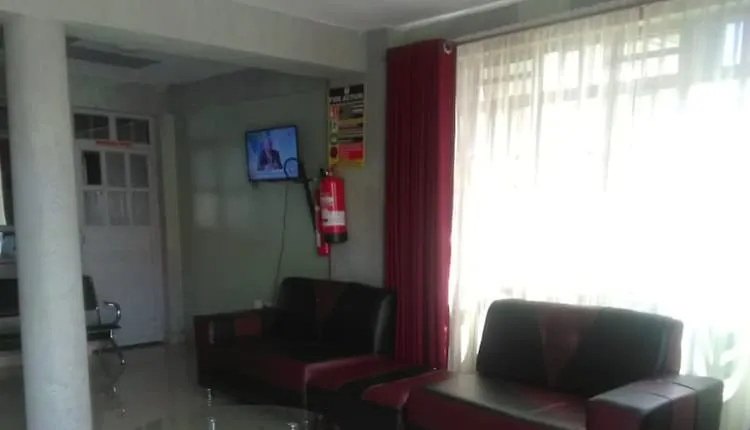Raygreen Hotel