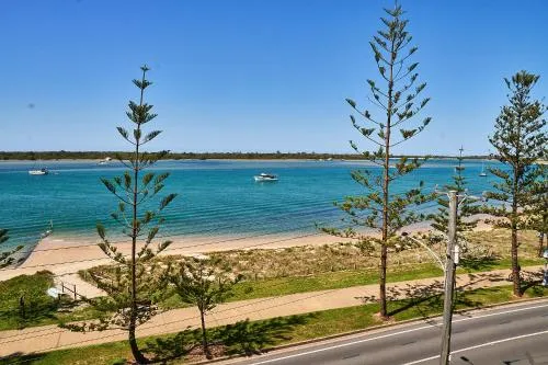 Bayview Beach Holiday Apartments