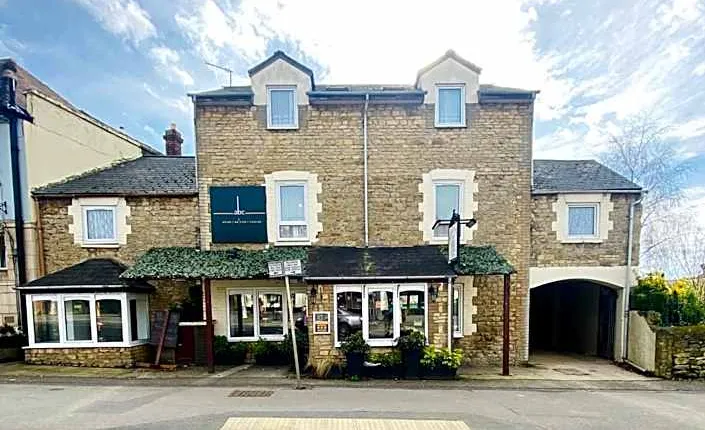 Mount Pleasant Hotel