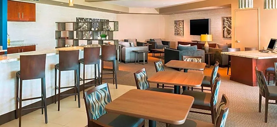 Sheraton Mesa Hotel At Wrigleyville West