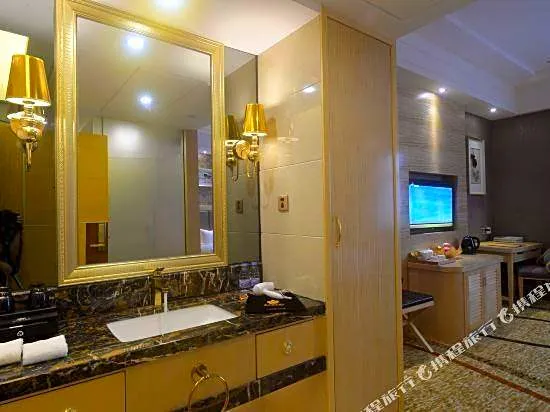 Wanhao City Hotel (Shenzhen Songgang Xitou Subway Station)