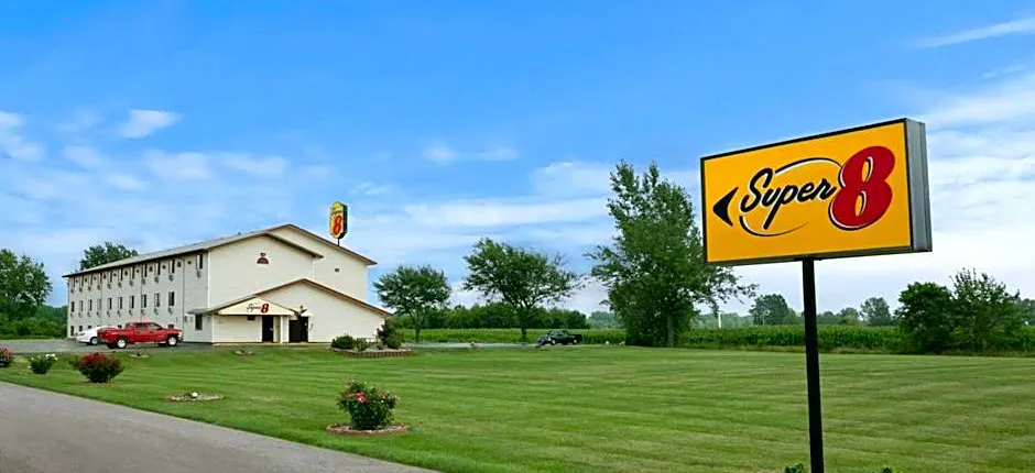 Super 8 by Wyndham Saginaw