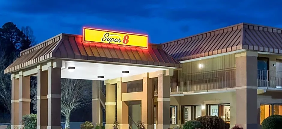 Super 8 by Wyndham Knoxville North/Powell