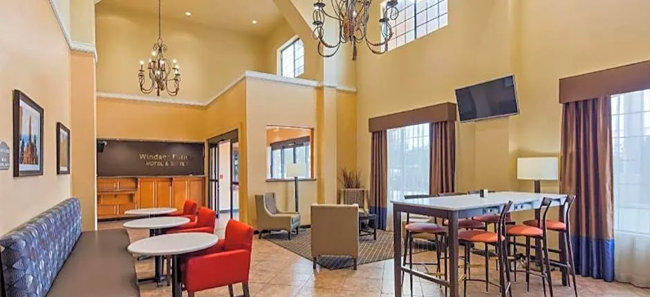 Best Western Windsor Pointe Hotel & Suites-At&T Center