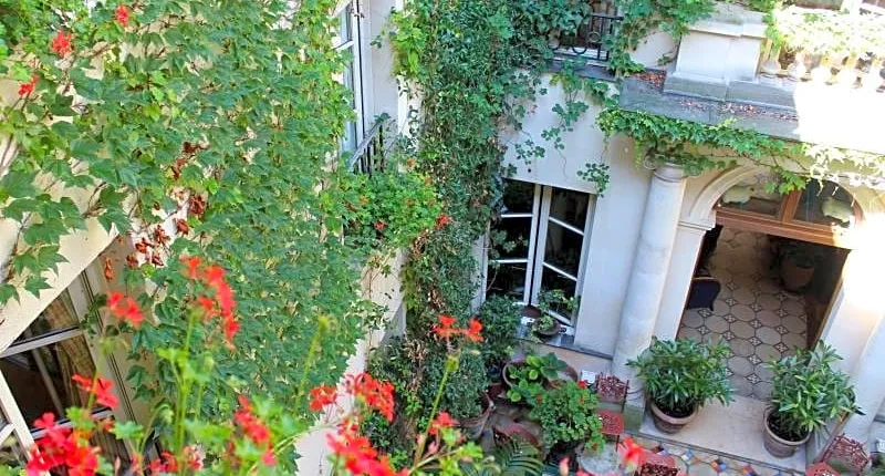 Relais Saint Sulpice Hotel