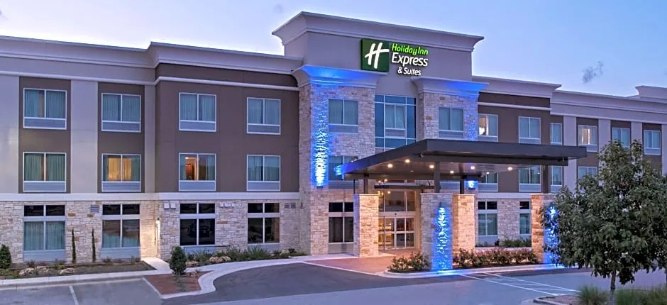 Holiday Inn Express & Suites Austin NW - Four Points By IHG