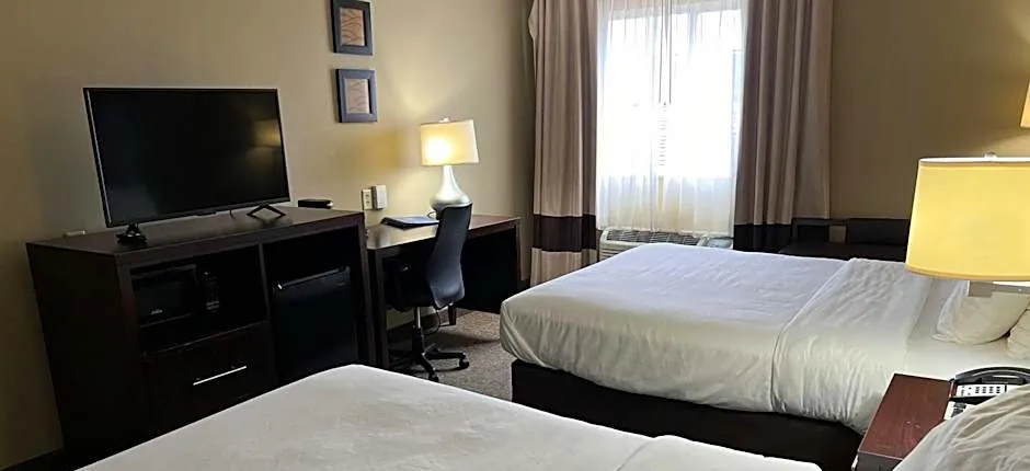 Days Inn & Suites by Wyndham Manheim Lebanon