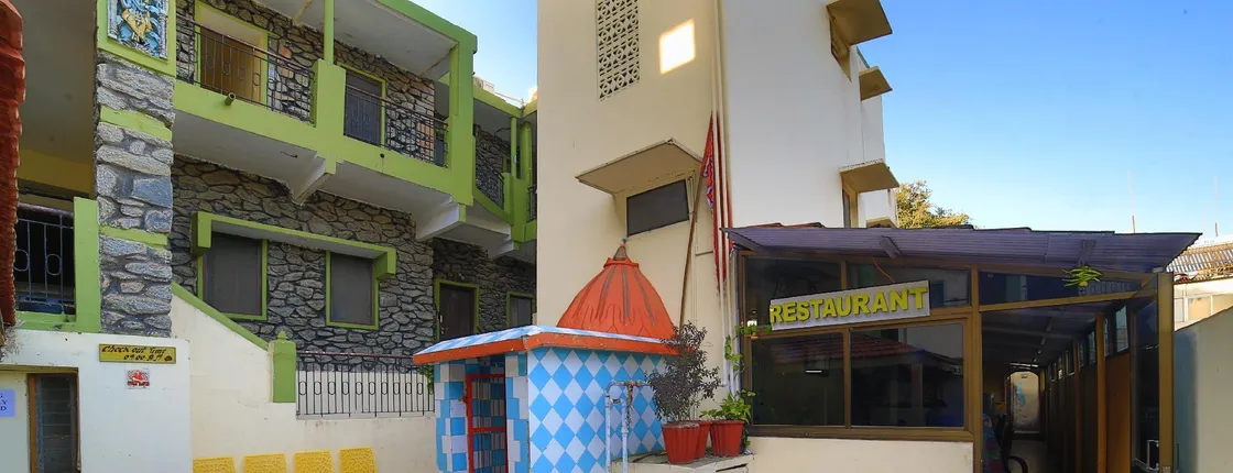 Hotel Mamta Palace, 500 meters from nakki lake