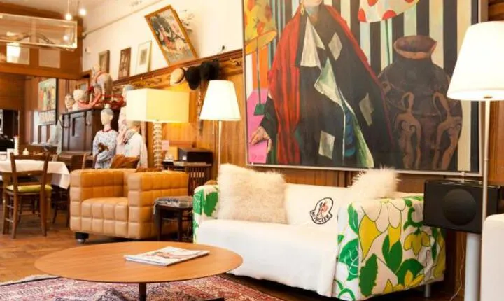 Fink Low Budget Rooms