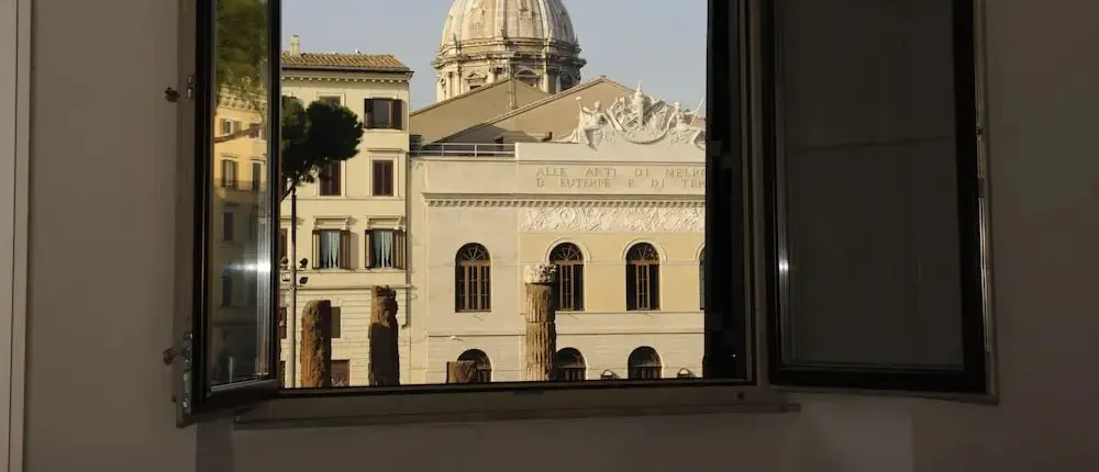 Superior Relais Temple View