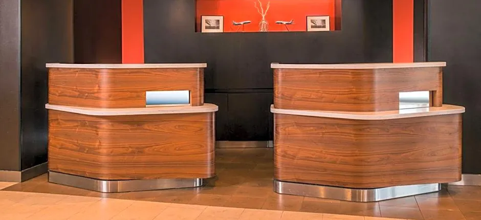 Courtyard by Marriott North Charleston Airport/Coliseum