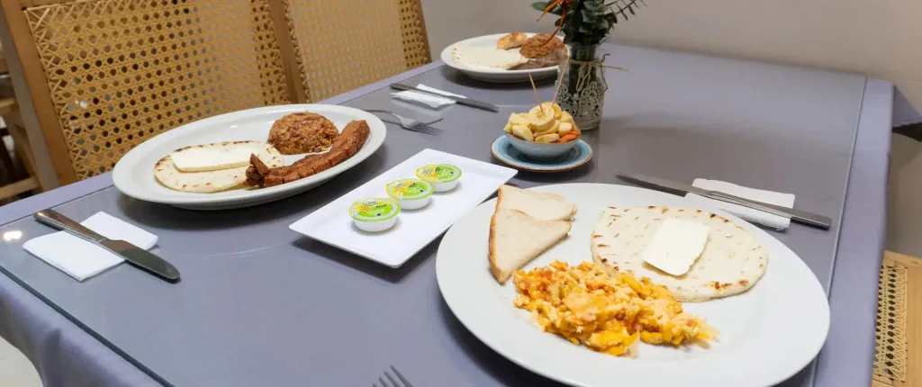 Hotel Alcaravan Medellin