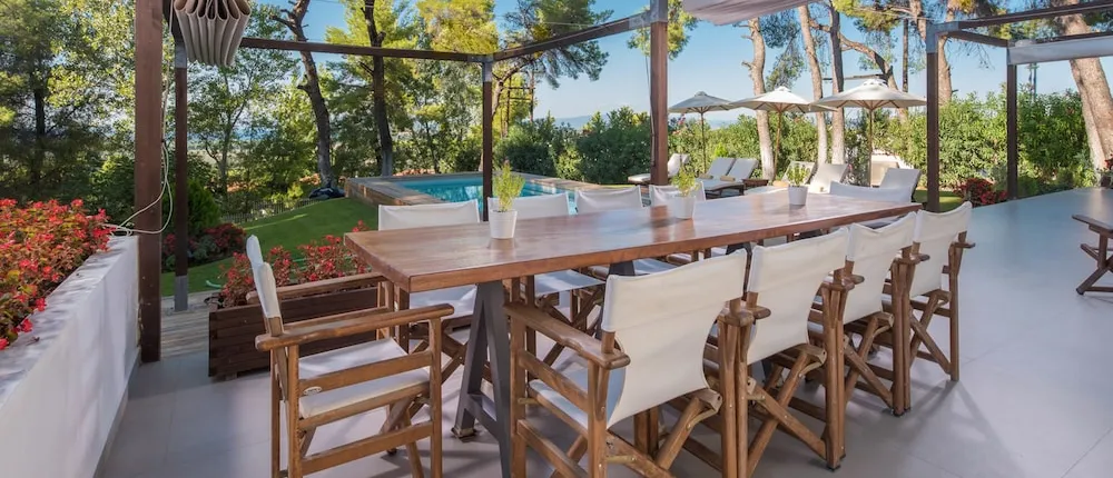 The White Villa At Sani