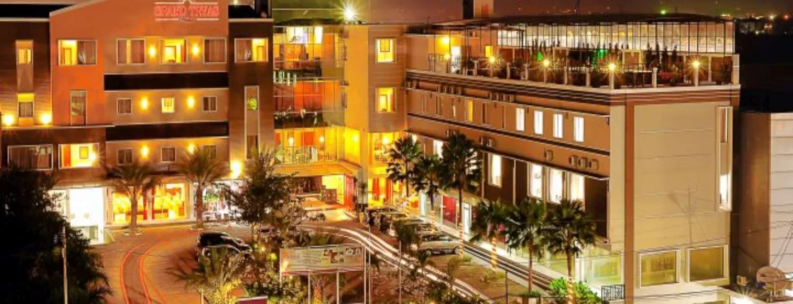 Grand Tryas Hotel