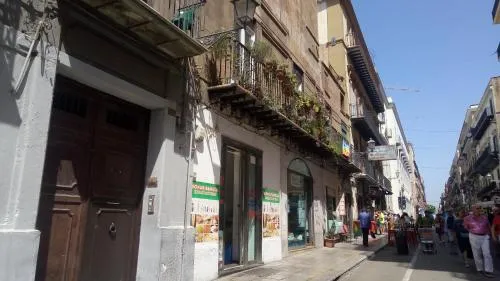 Kaleidos Guest House