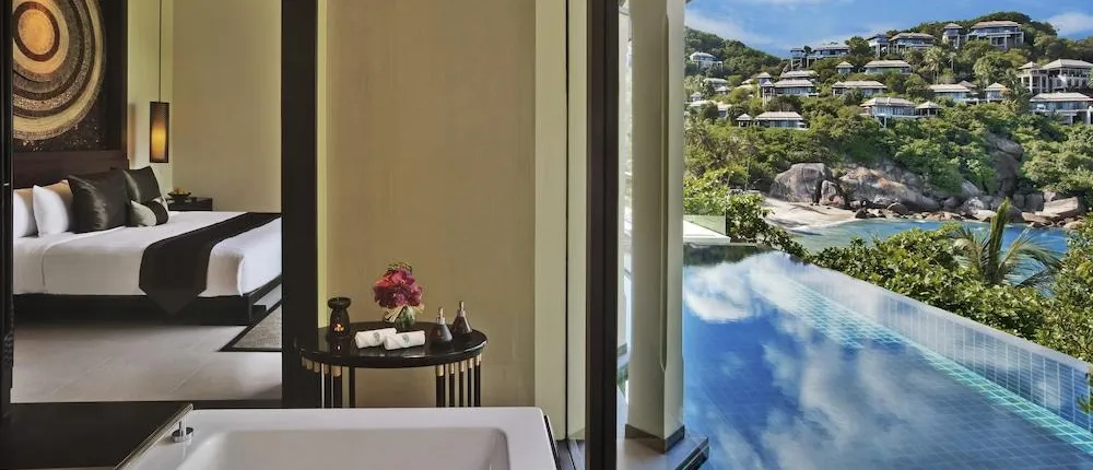 BANYAN TREE SAMUI
