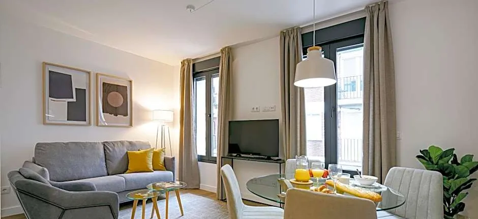 Feelathome Castilla Apartments