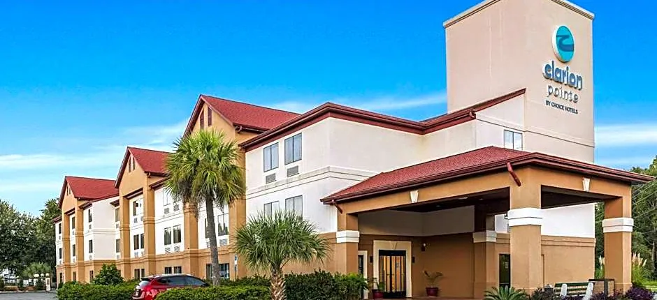 Clarion Pointe Savannah Gateway I-95