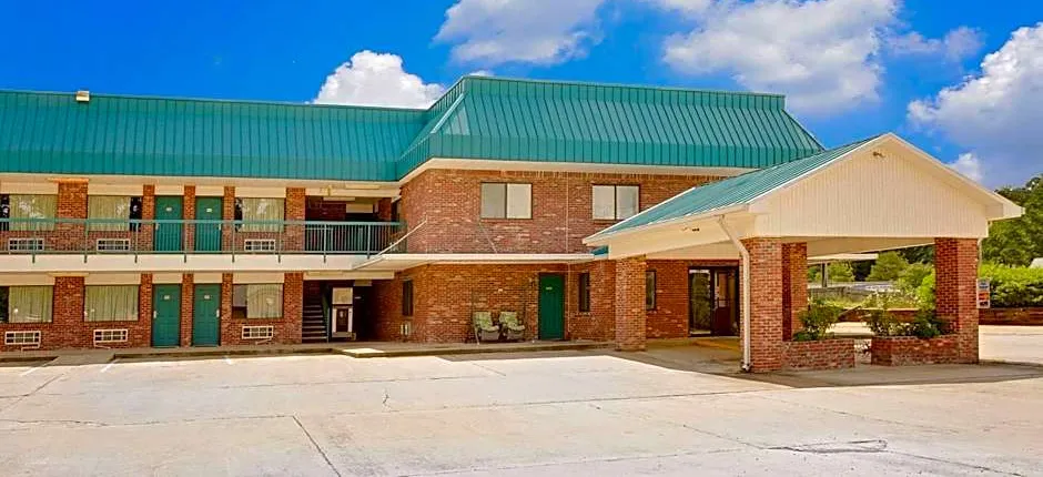 Super 8 by Wyndham Kosciusko