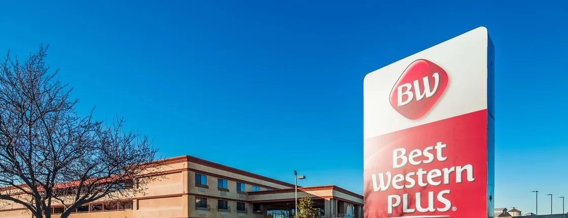 Best Western Plus Orchid Hotel & Suites