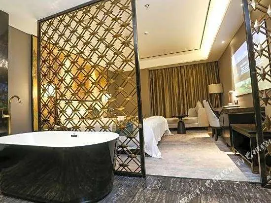 Zhedong Chuyue International Hotel