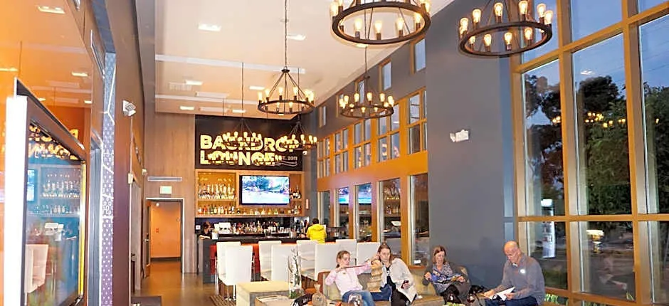 BLVD Hotel and Studios Universal-Hollywood, Ascend Hotel Collection